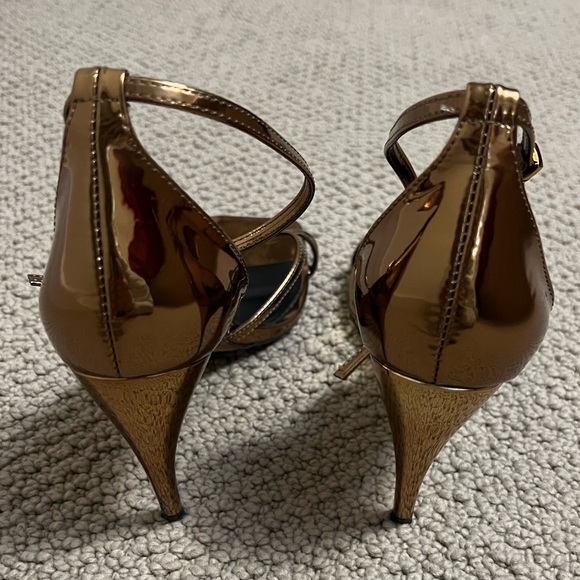 Zara Oval Heeled Metallic Sandals - Picture 3 of 9